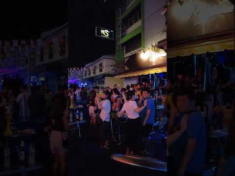 Khaosan road, Bangkok Midnight #shorts