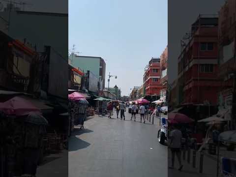 Walking Down Khaosan Road – Street in Central Bangkok, Thailand #travel #bangkok #thailand