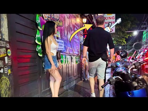 Bangkok Amazing Boom Boom Nightlife Thermae cafe