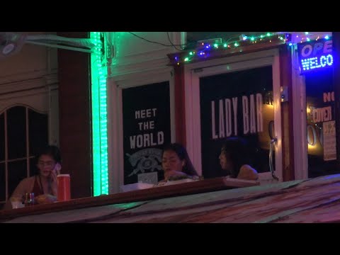 Walking Around Patpong Bars